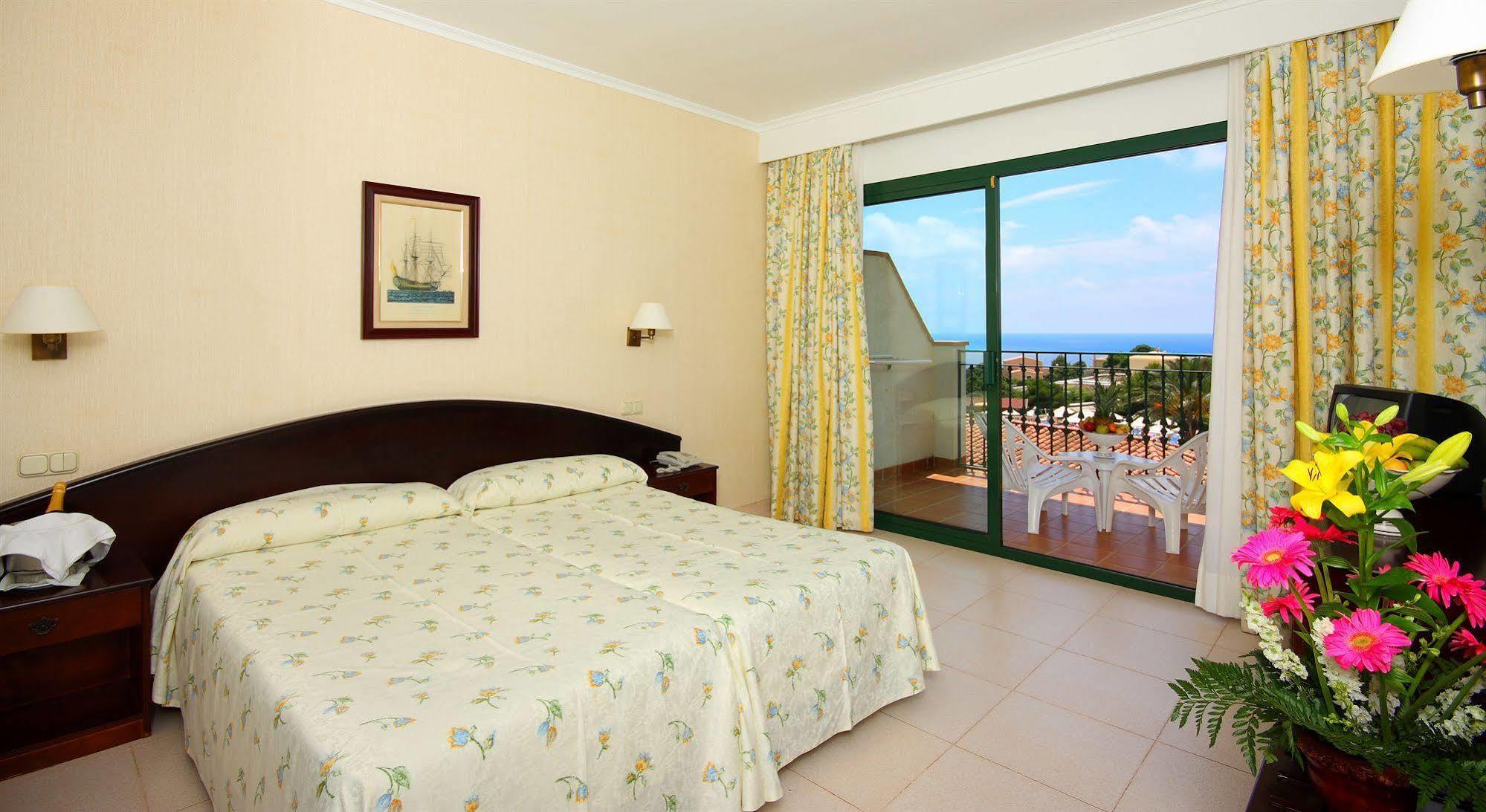 Son Bou Apartments Εξωτερικό φωτογραφία