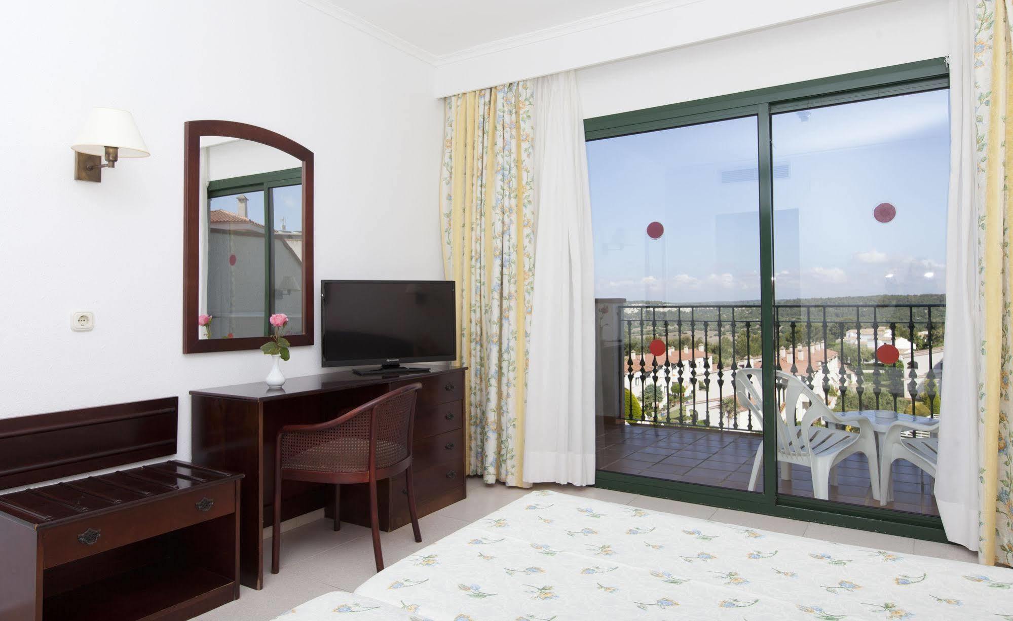 Son Bou Apartments Εξωτερικό φωτογραφία
