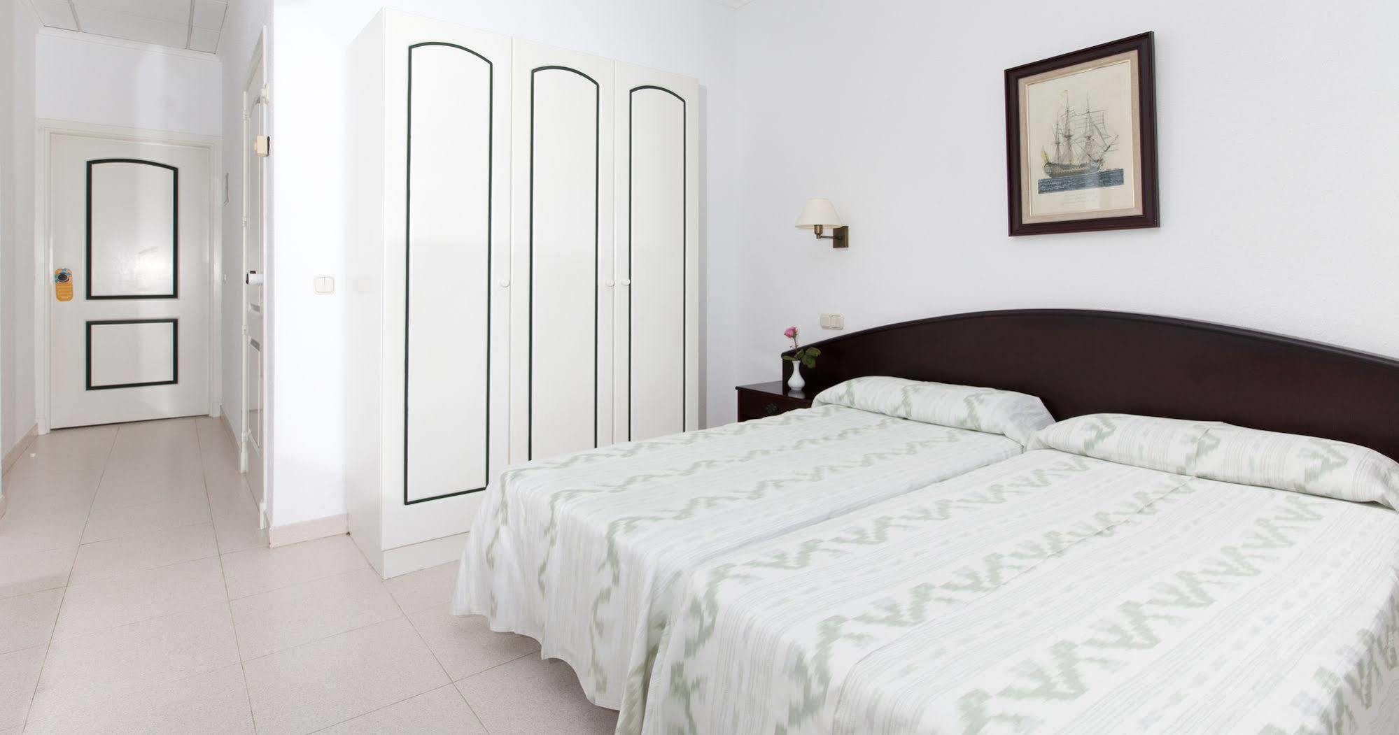 Son Bou Apartments Εξωτερικό φωτογραφία